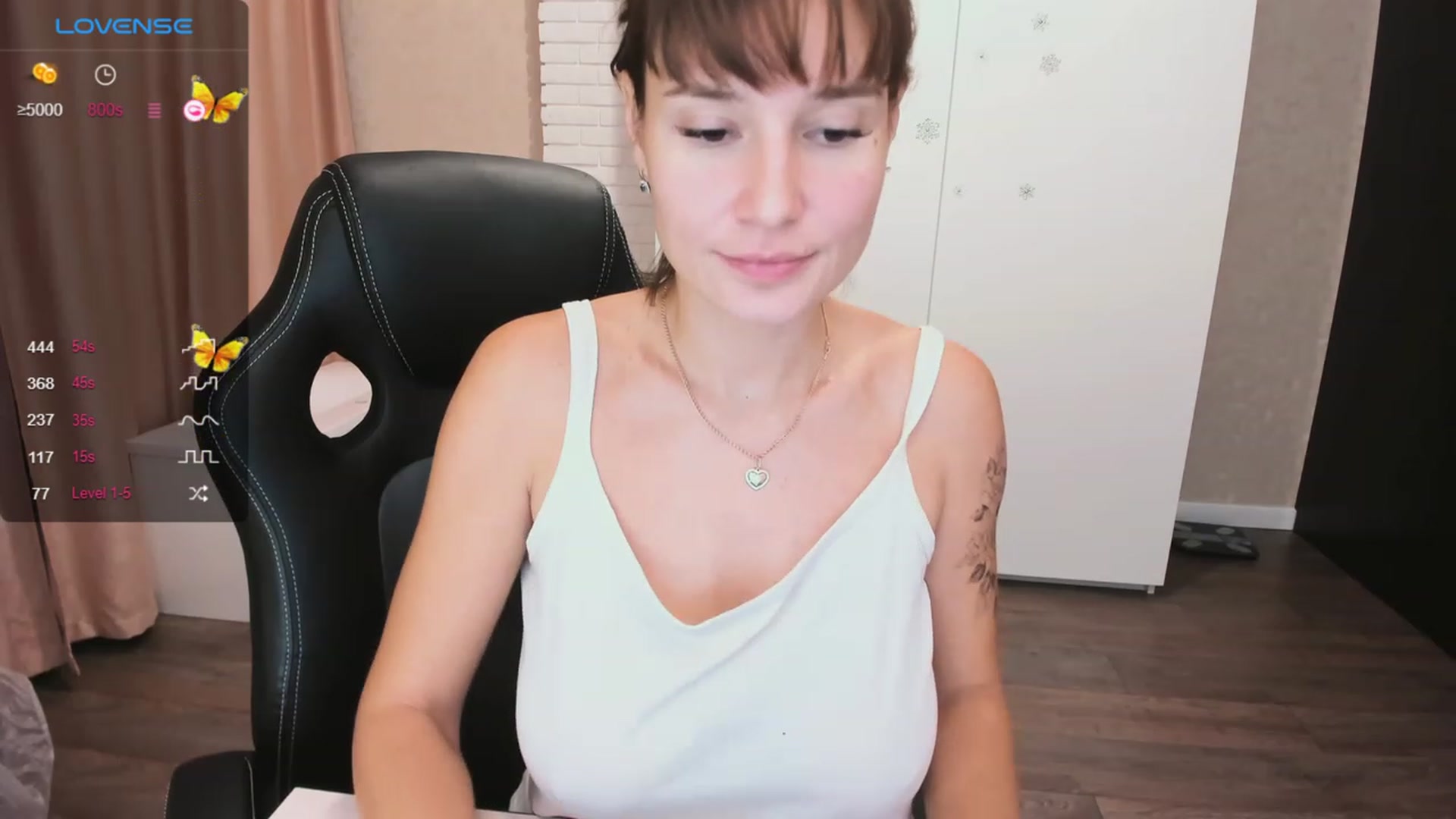 HollyMollyy video thumbnail