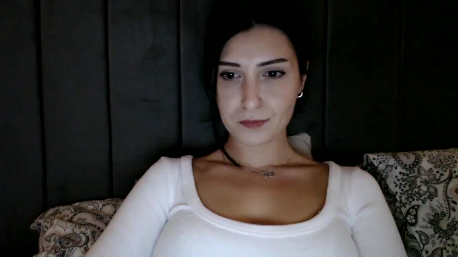 Yara_77 video thumbnail
