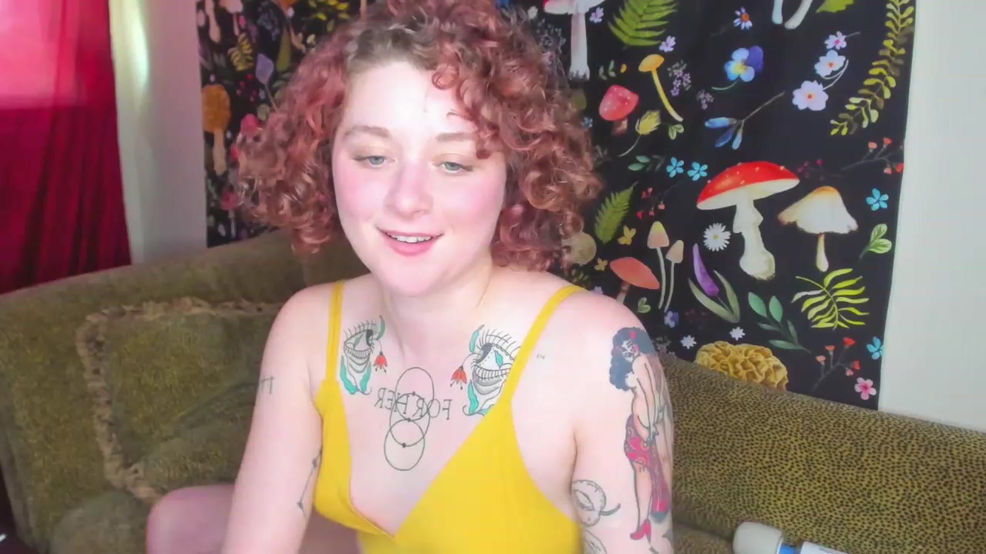 PeachyQueen_ video thumbnail