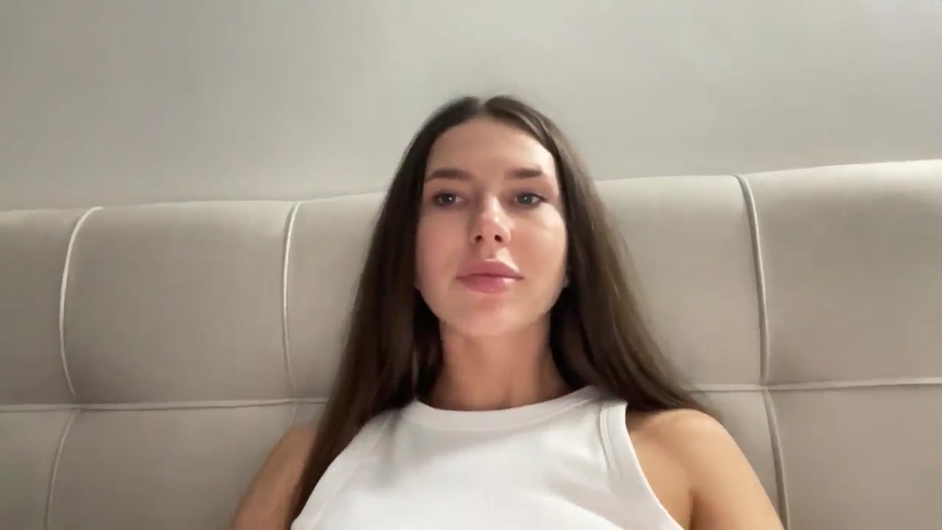 kissfreeze video thumbnail