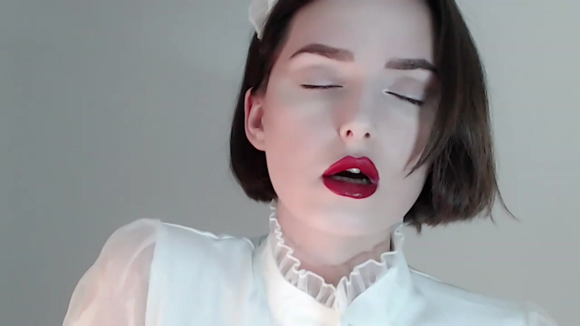 Red_Lips_Girl video thumbnail