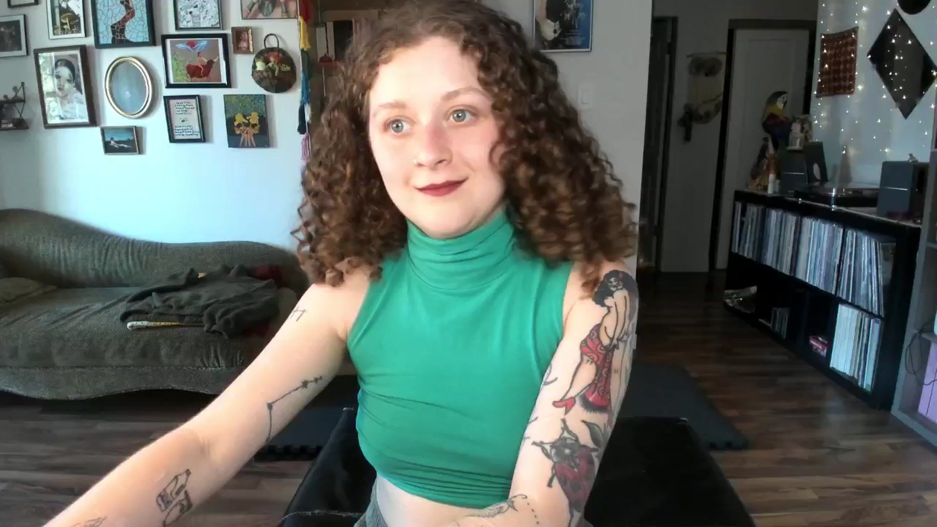 PeachyQueen_ video thumbnail