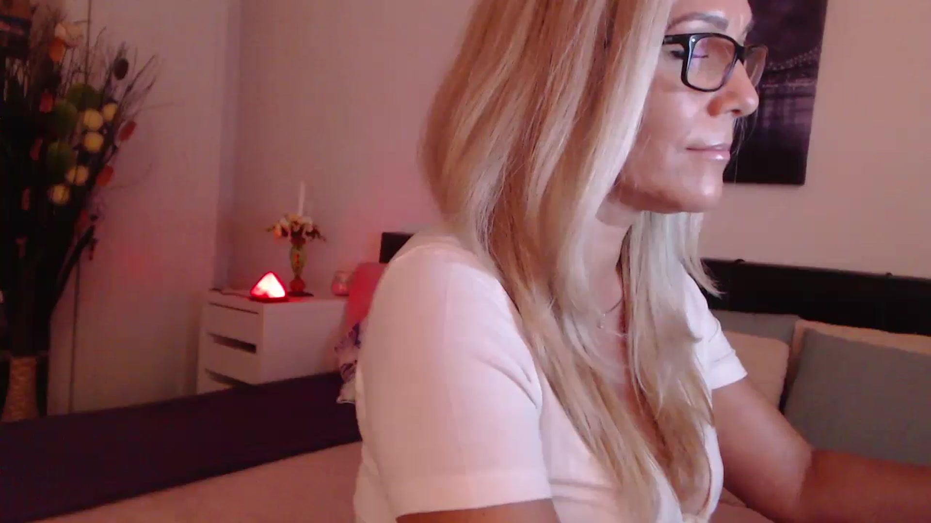 Reeya71 video thumbnail