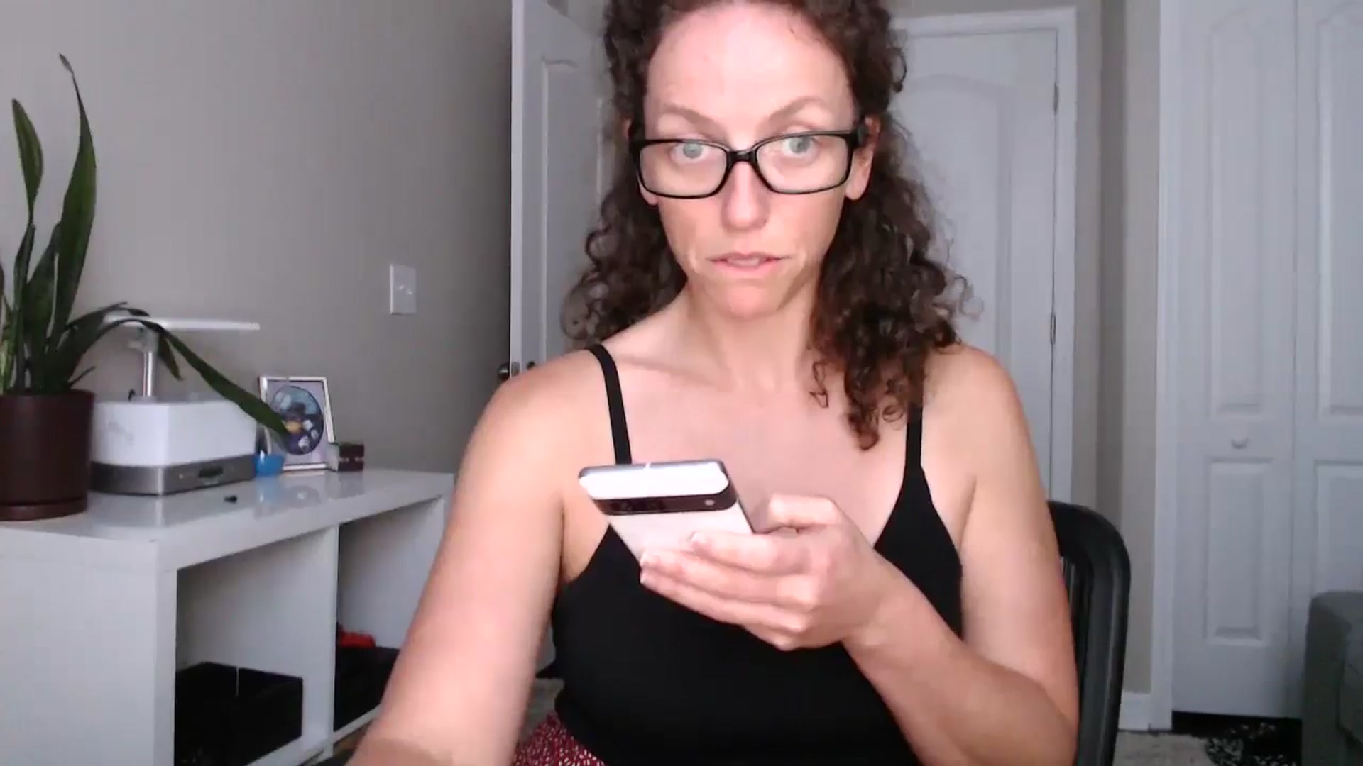 Sarah_Stark video thumbnail