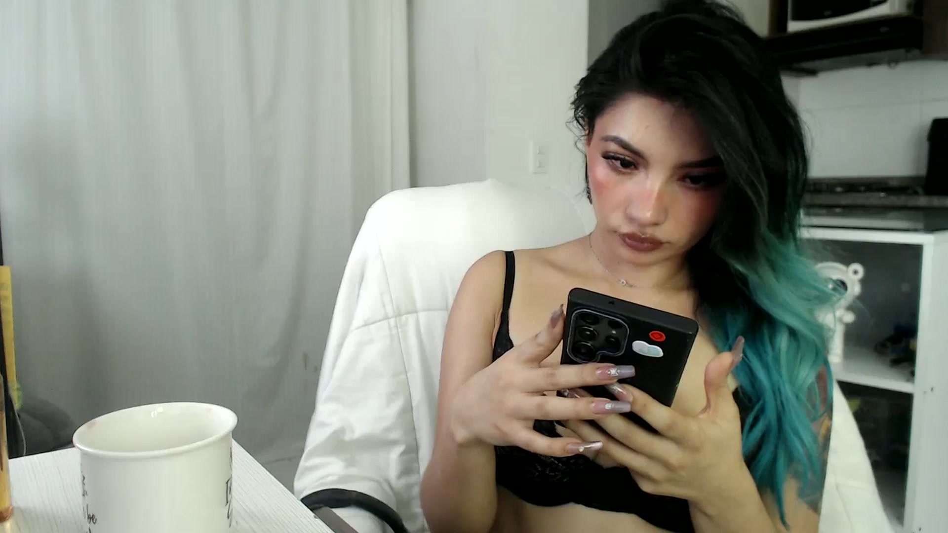 Roxanna_H video thumbnail