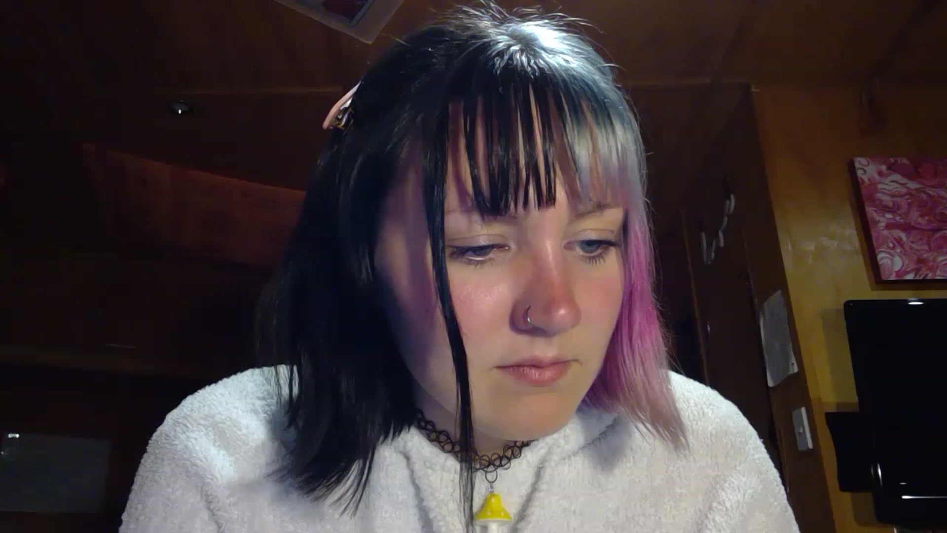 kikiviolet video thumbnail
