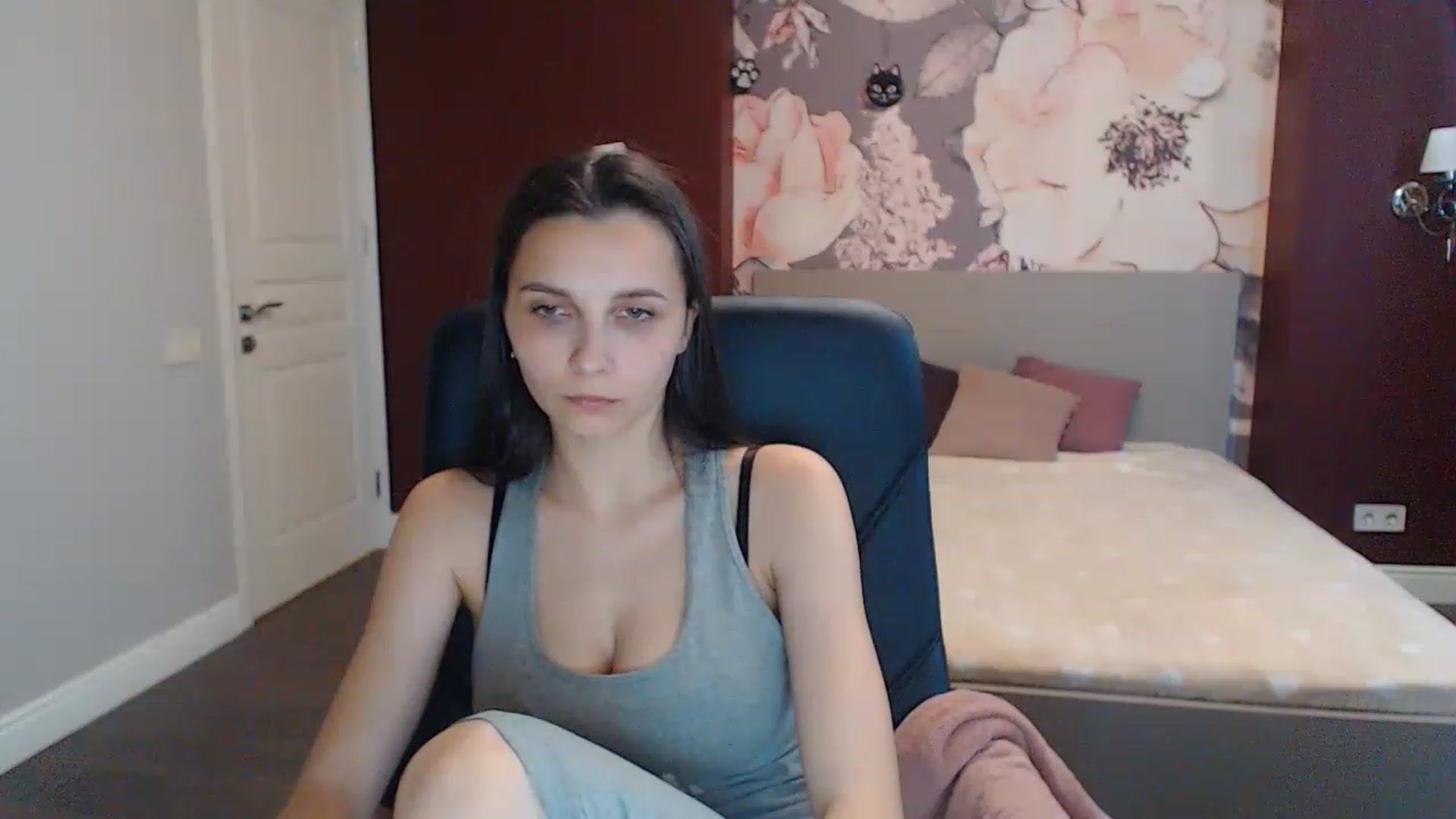 Karina_Mils video thumbnail