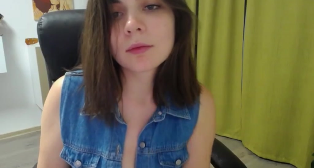 AmnaSophie video thumbnail