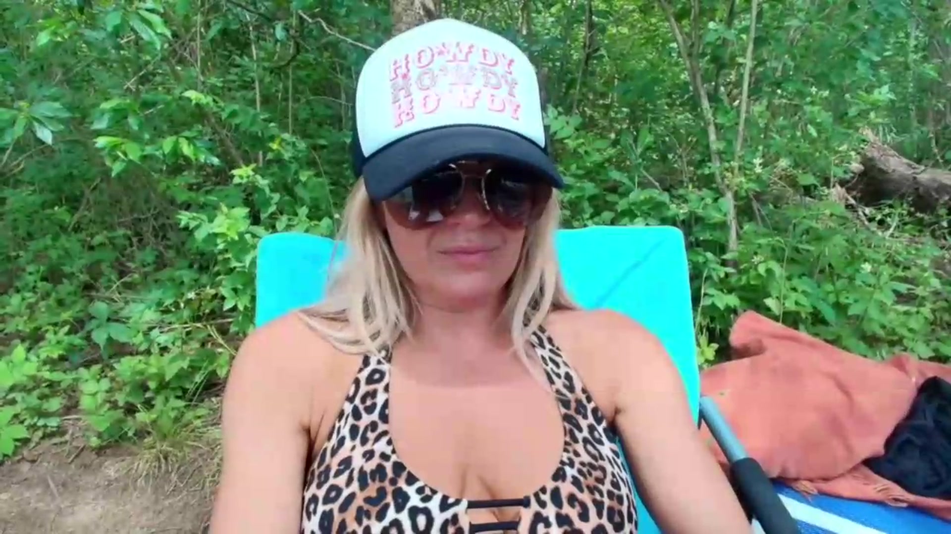 PoleBunnyXxx video thumbnail