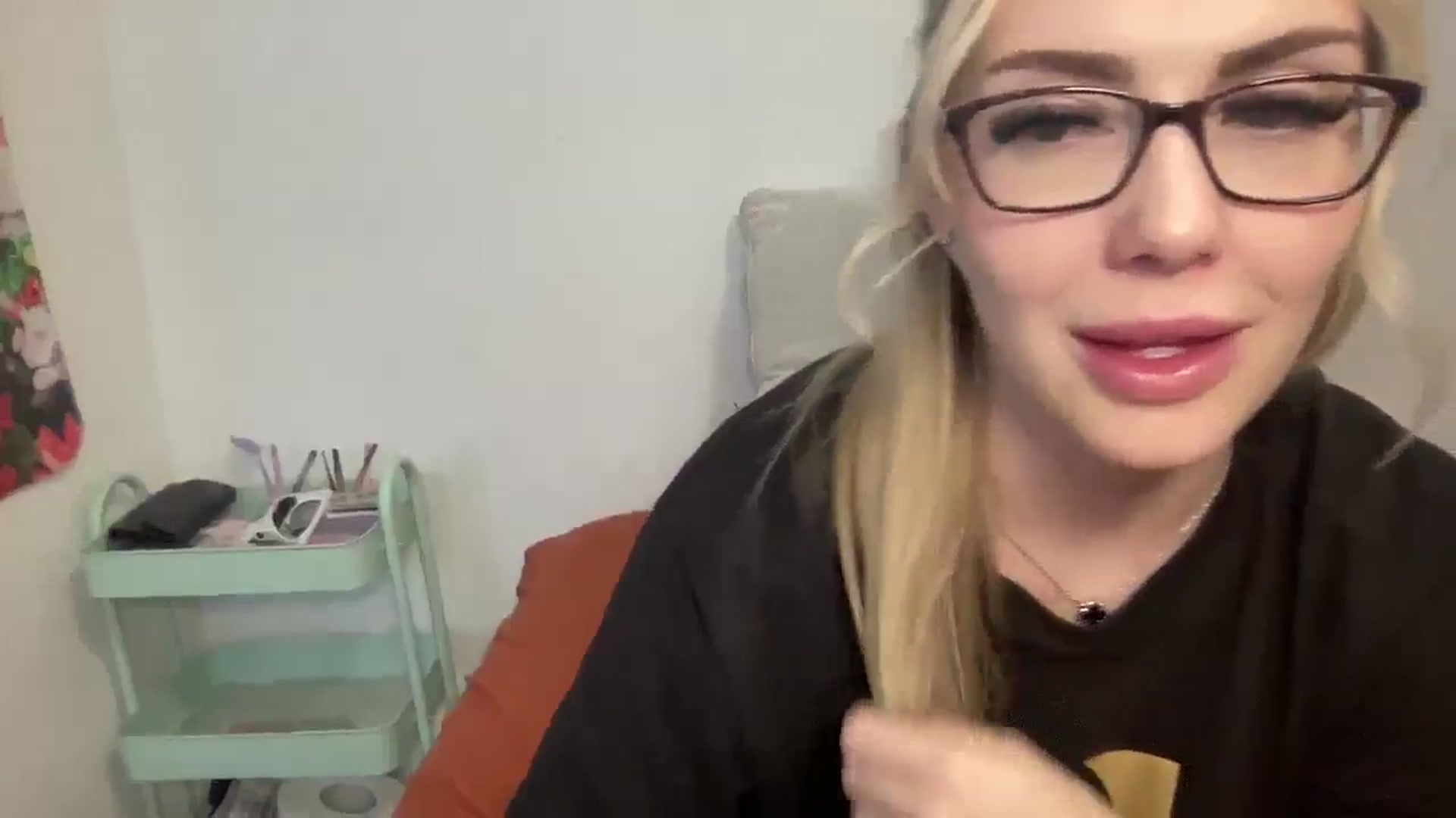 AshleyMarina video thumbnail