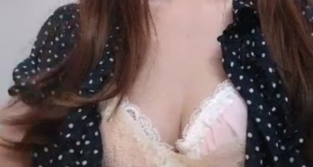 XxMayuka video thumbnail