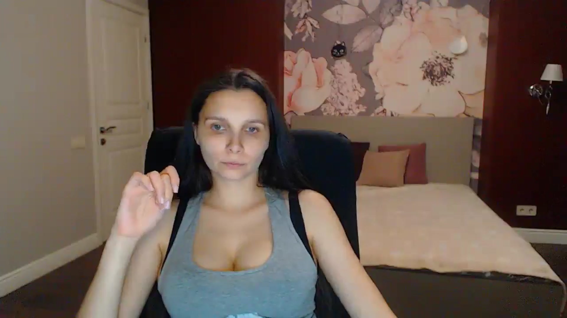 Karina_Mils video thumbnail