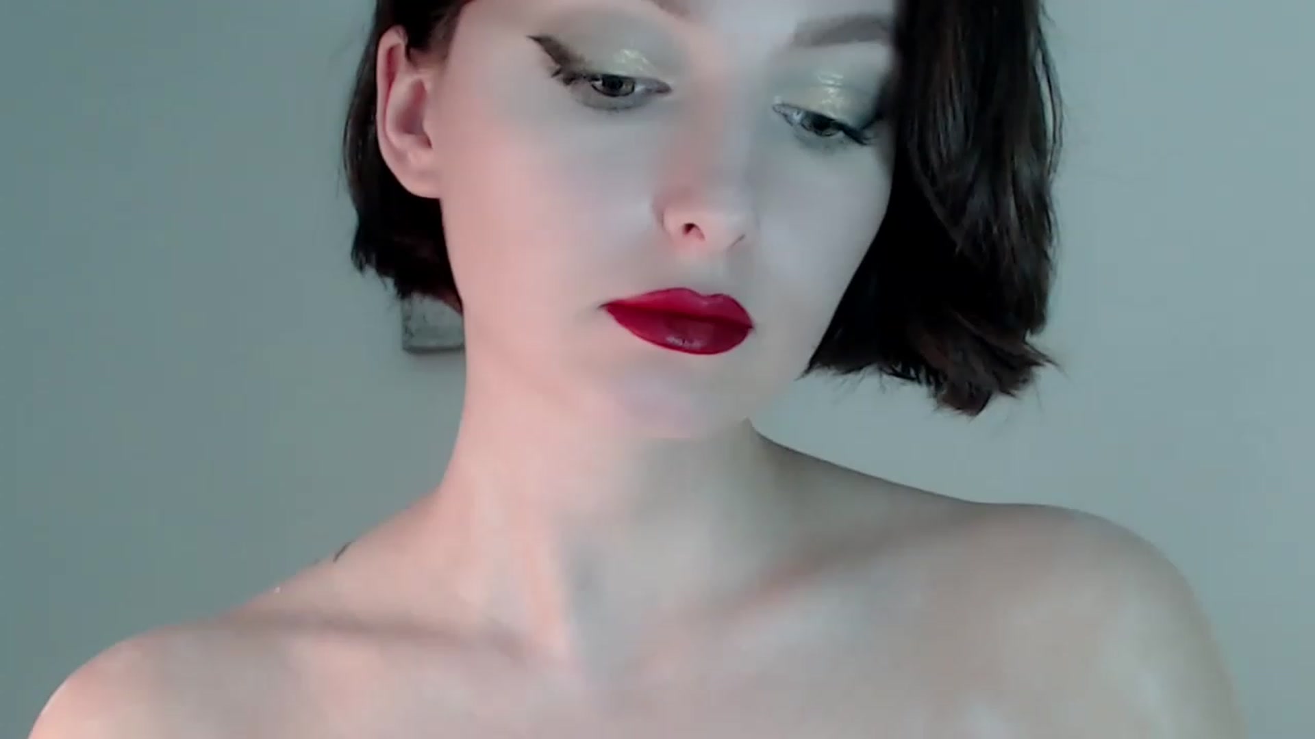 Red_Lips_Girl video thumbnail