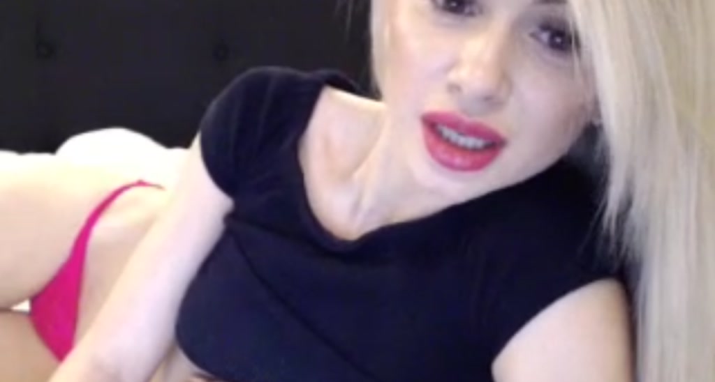 BlondeDoll99 video thumbnail