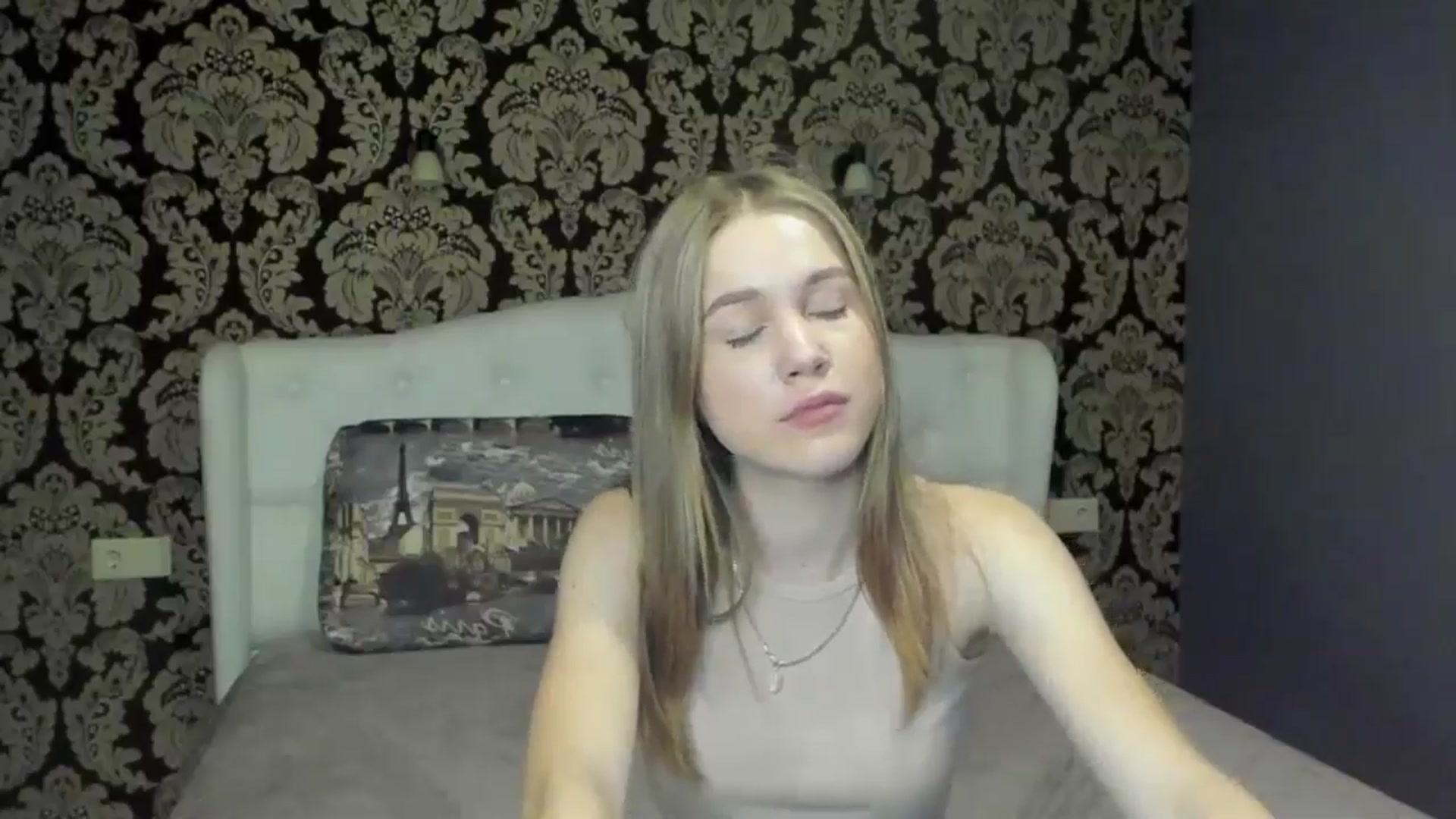 Kate_Lewiss video thumbnail