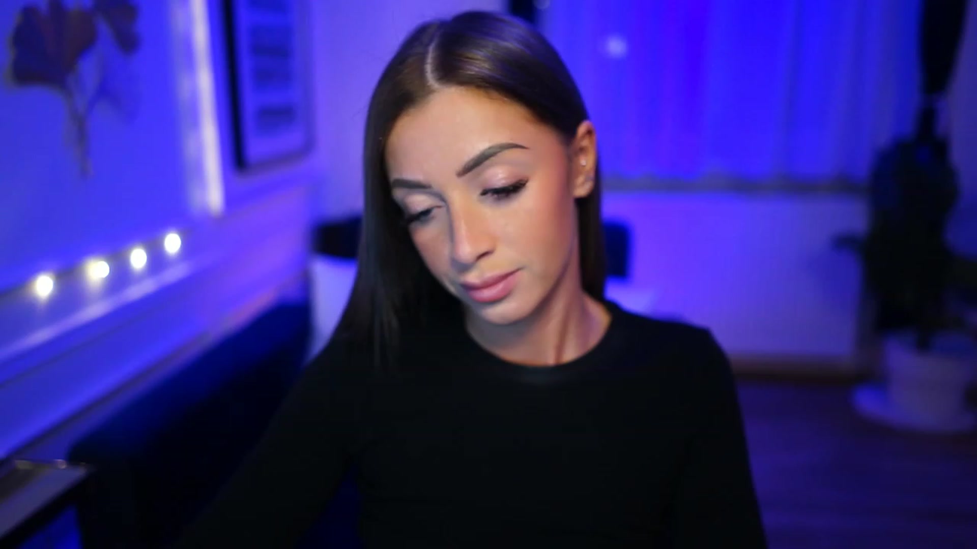 emma_ruby video thumbnail