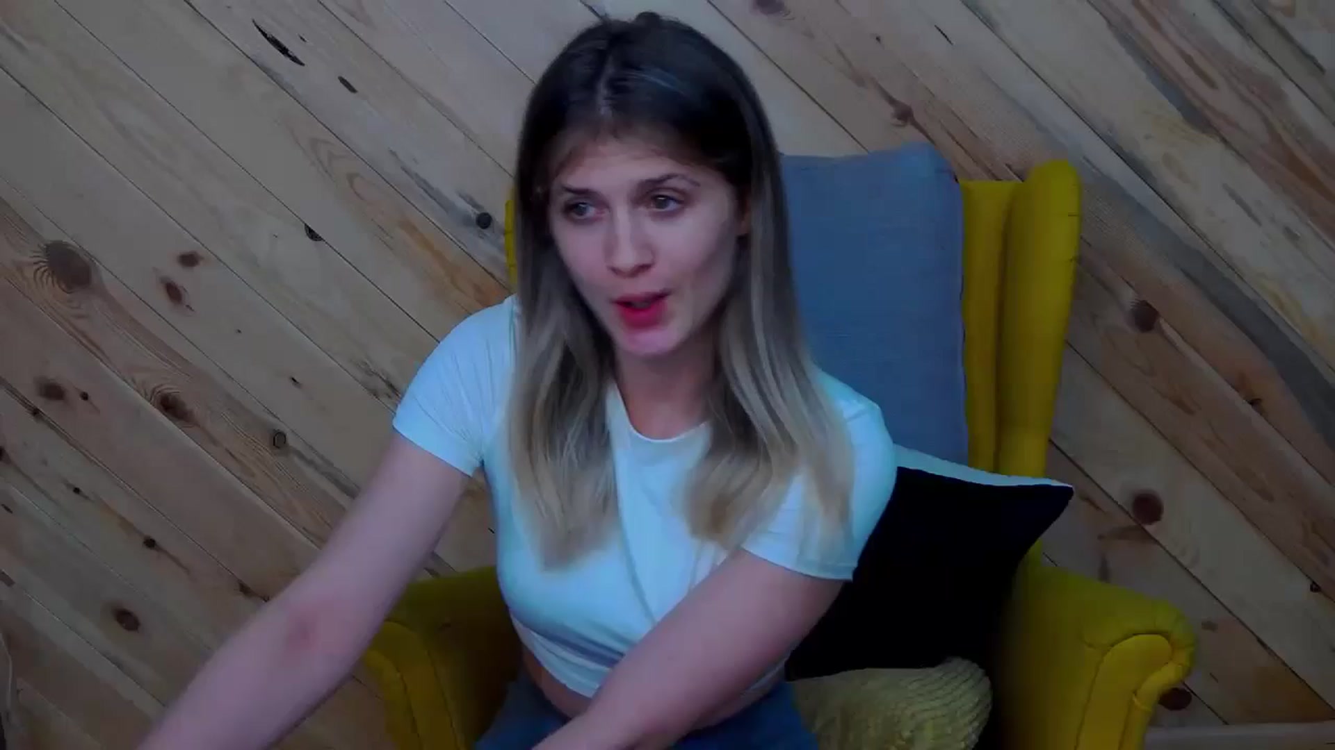 LeslieKat video thumbnail