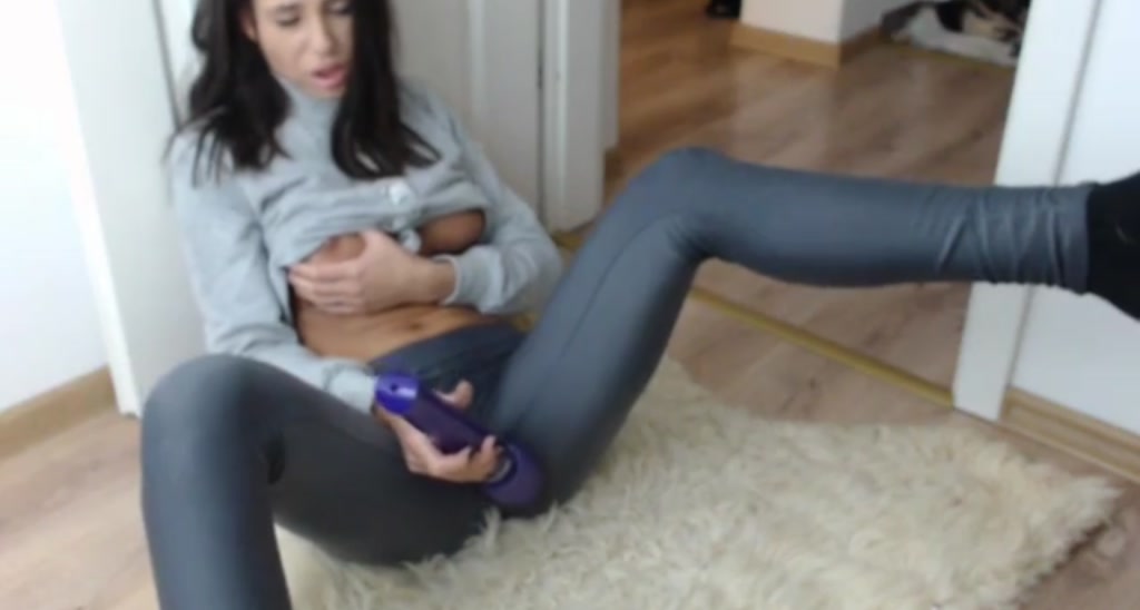 AnaGee video thumbnail