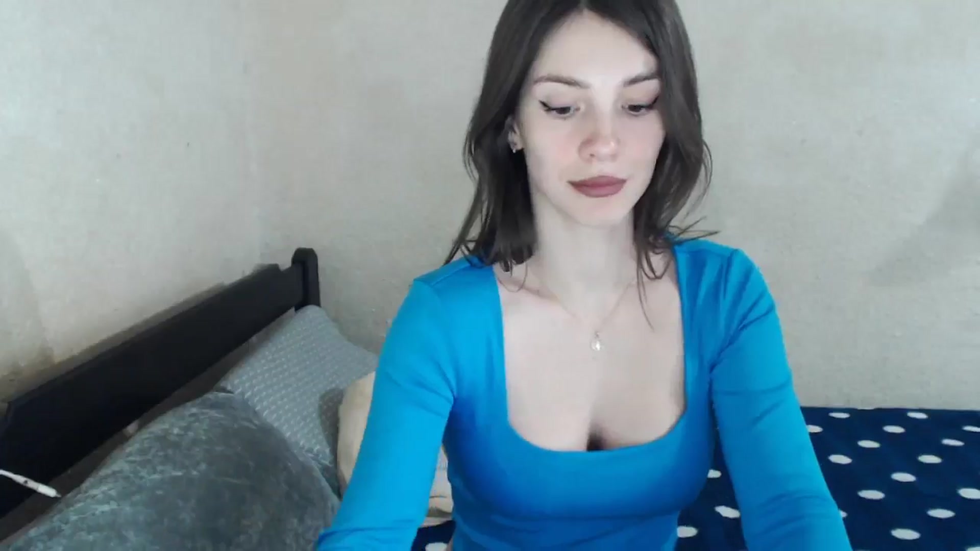 MiaRoony video thumbnail