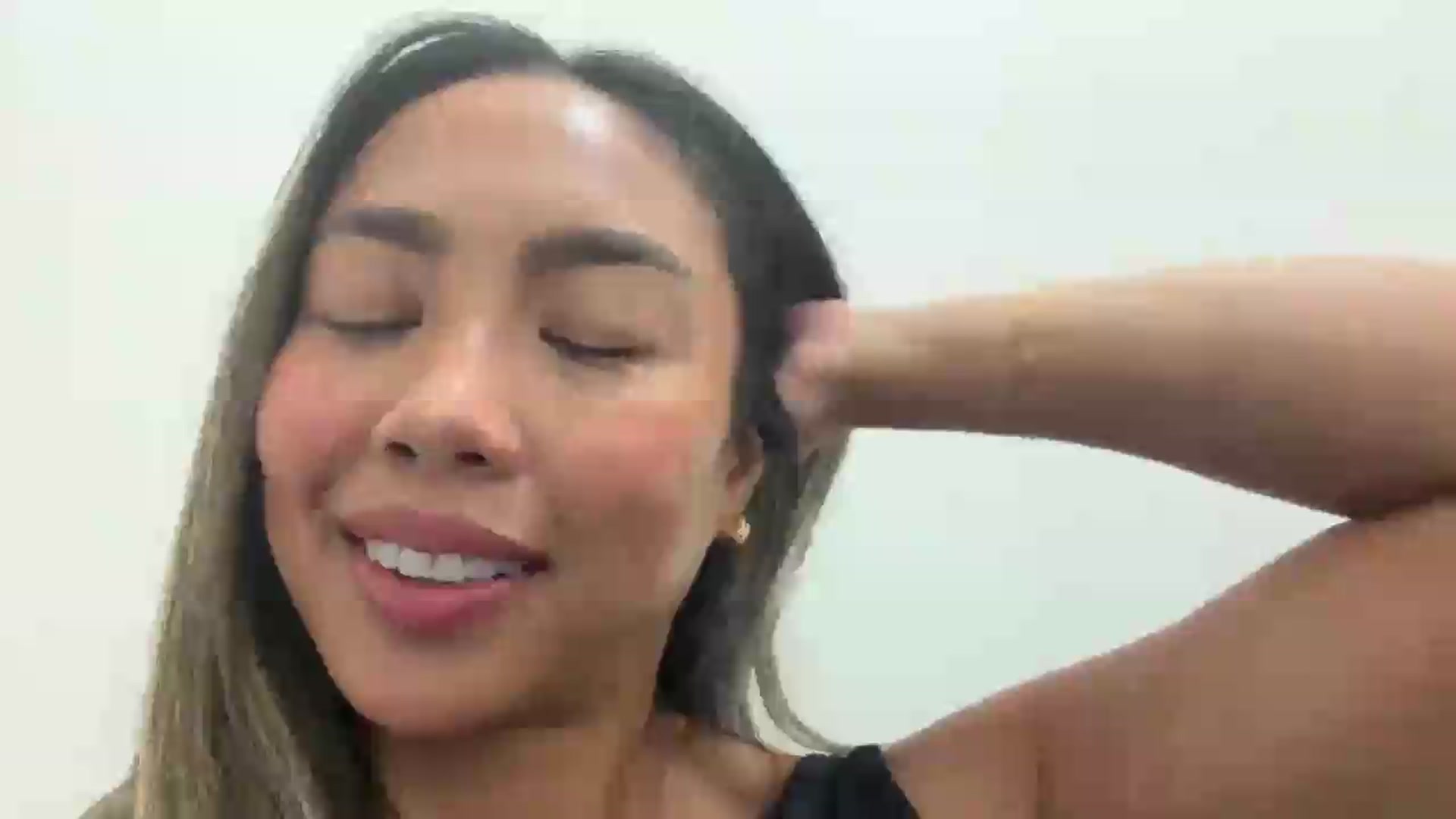 UrBabyGirl video thumbnail