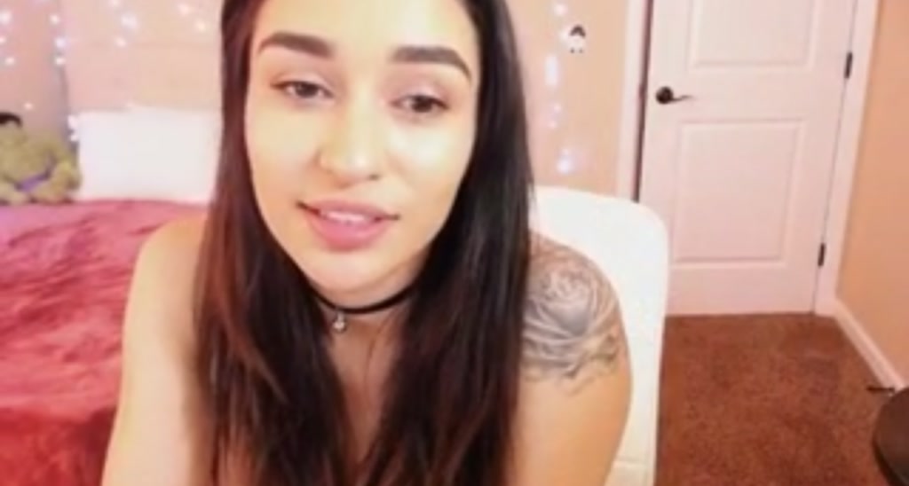 GiselleBel video thumbnail