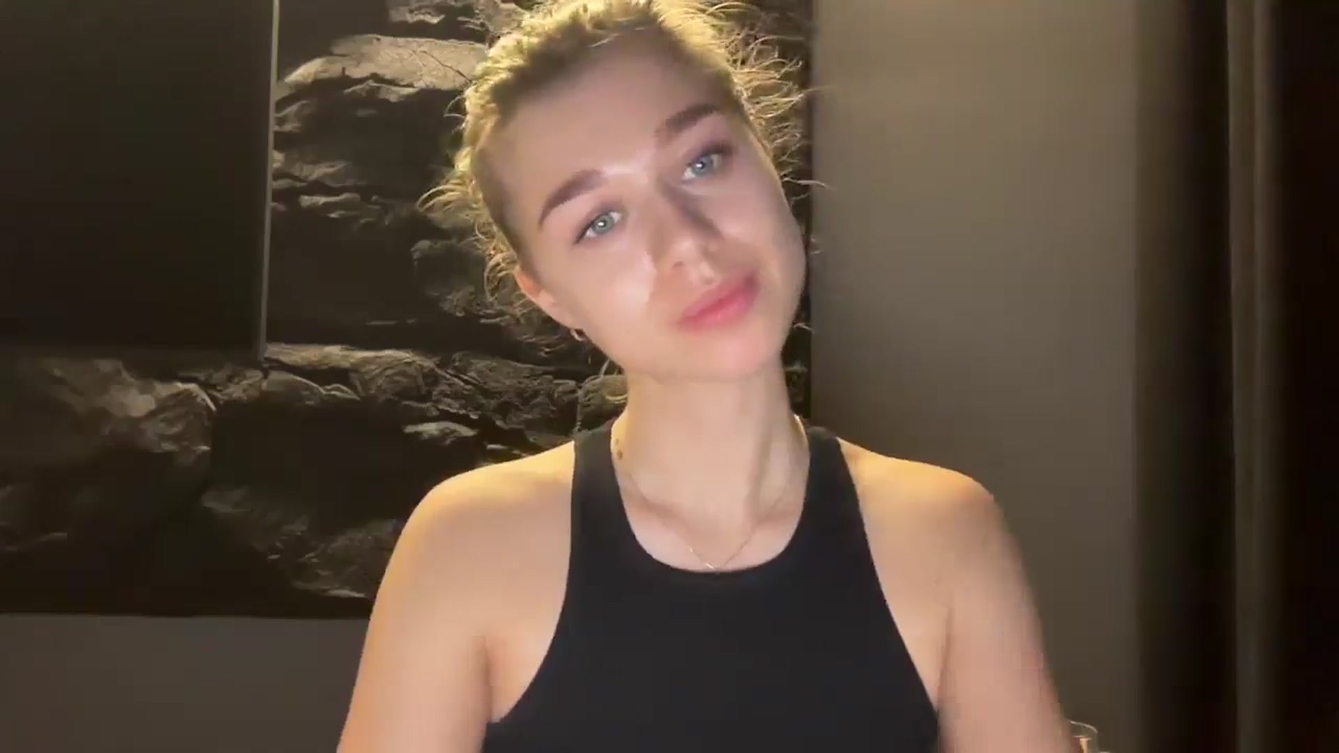 JewelReigns video thumbnail