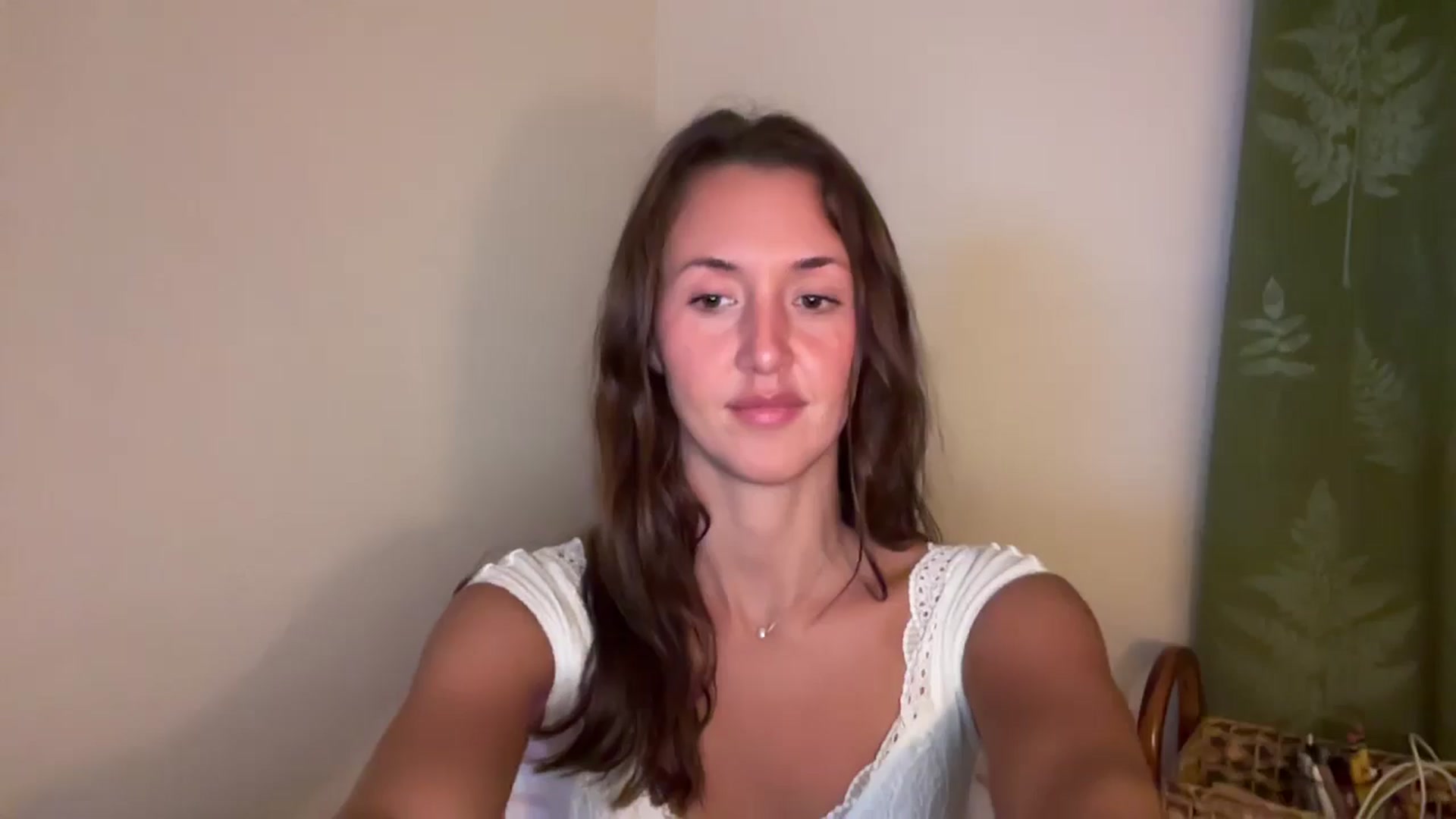 SarahBttrfly video thumbnail