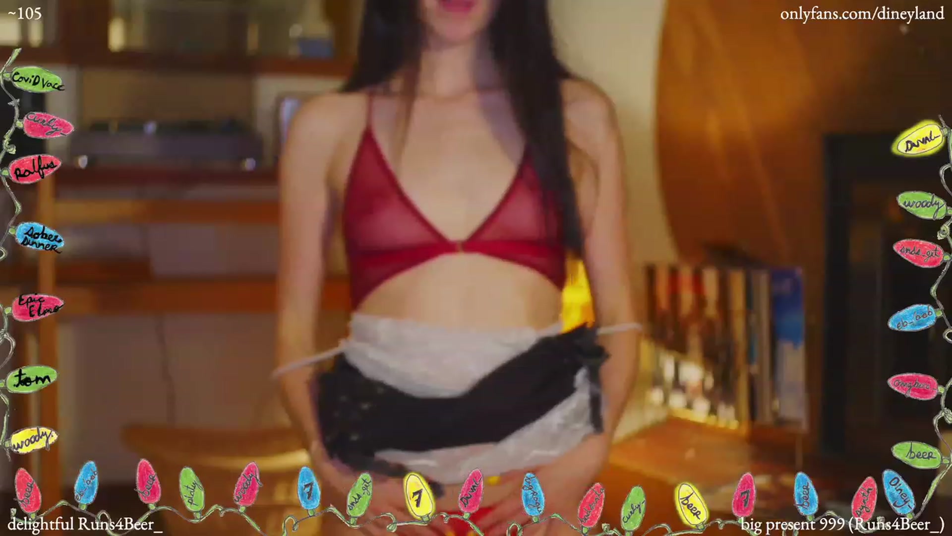 diney_'s live show on 12142022 at MyFreeCams