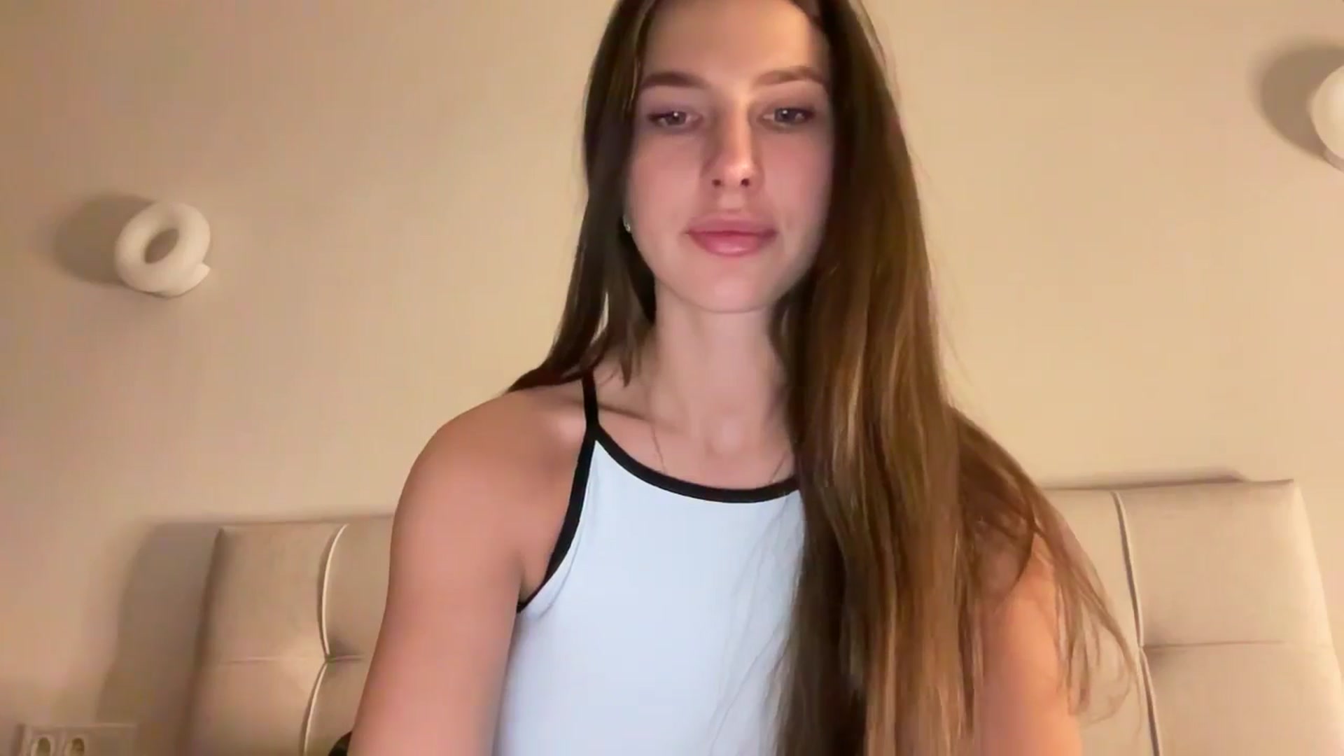 kissfreeze video thumbnail