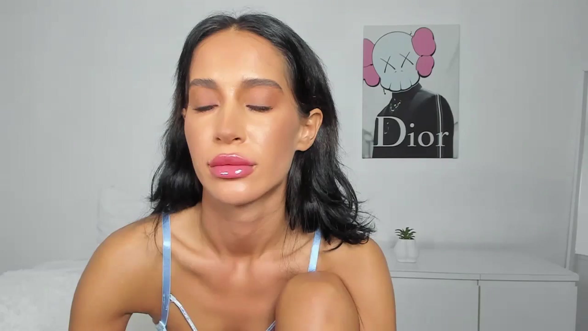 Qarinah video thumbnail