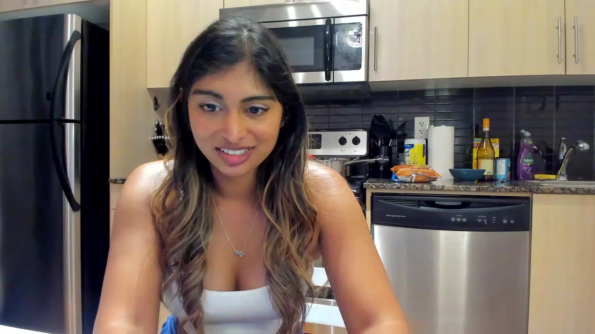 Missrinaroxx video thumbnail
