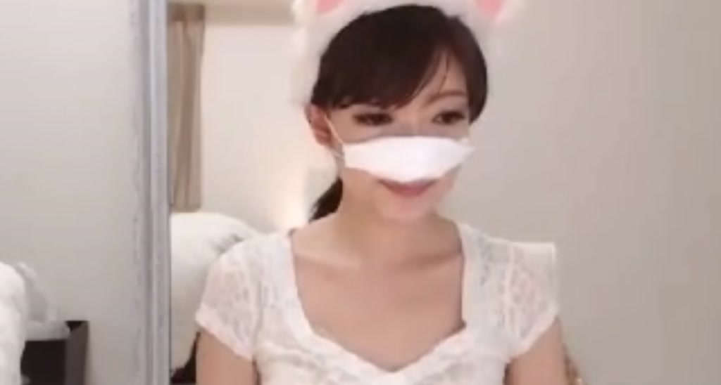 XxMayuka video thumbnail