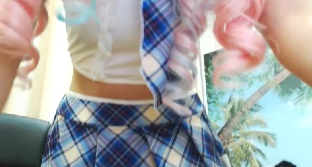 EmikoCoCo video thumbnail