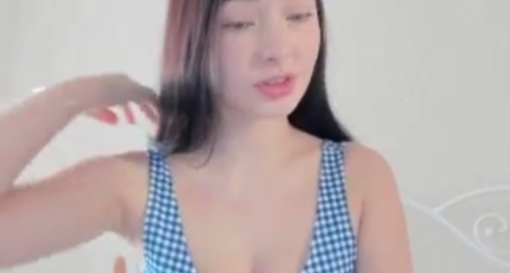 ImBareGirl video thumbnail