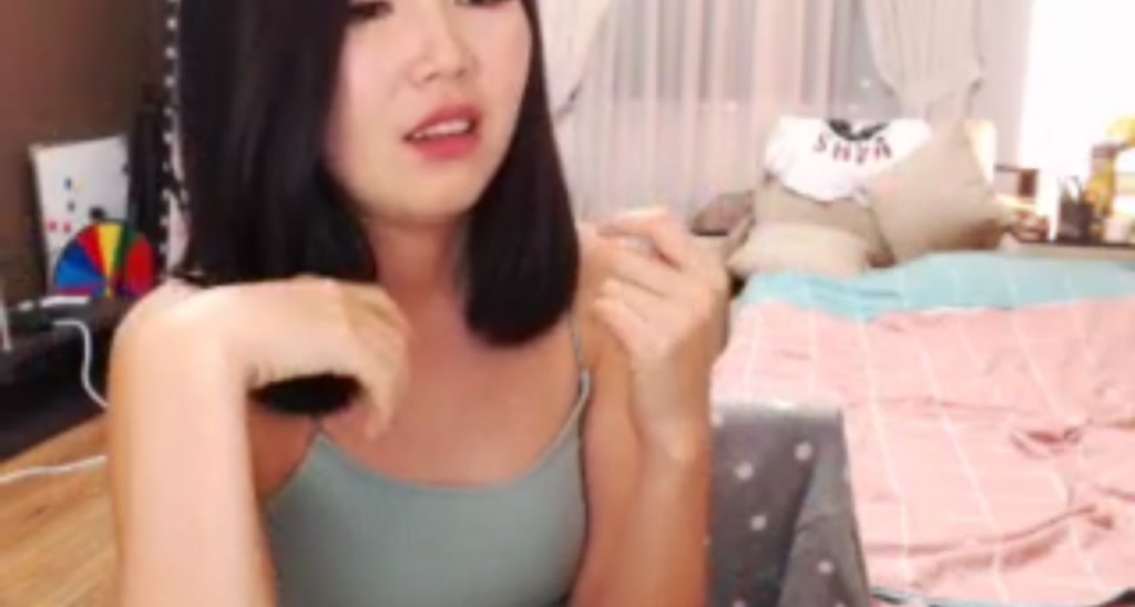 ItsMeMina video thumbnail