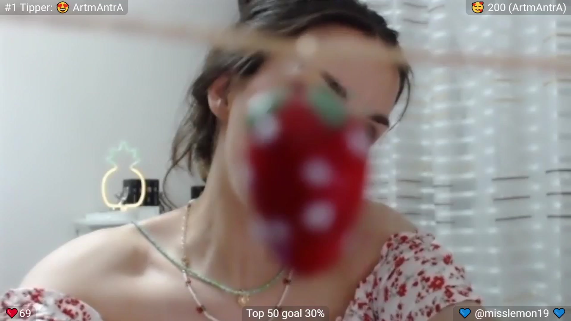 MissReno video thumbnail