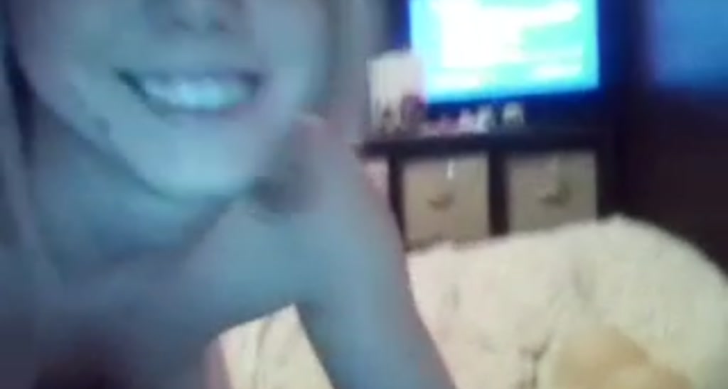 MiniMariah video thumbnail