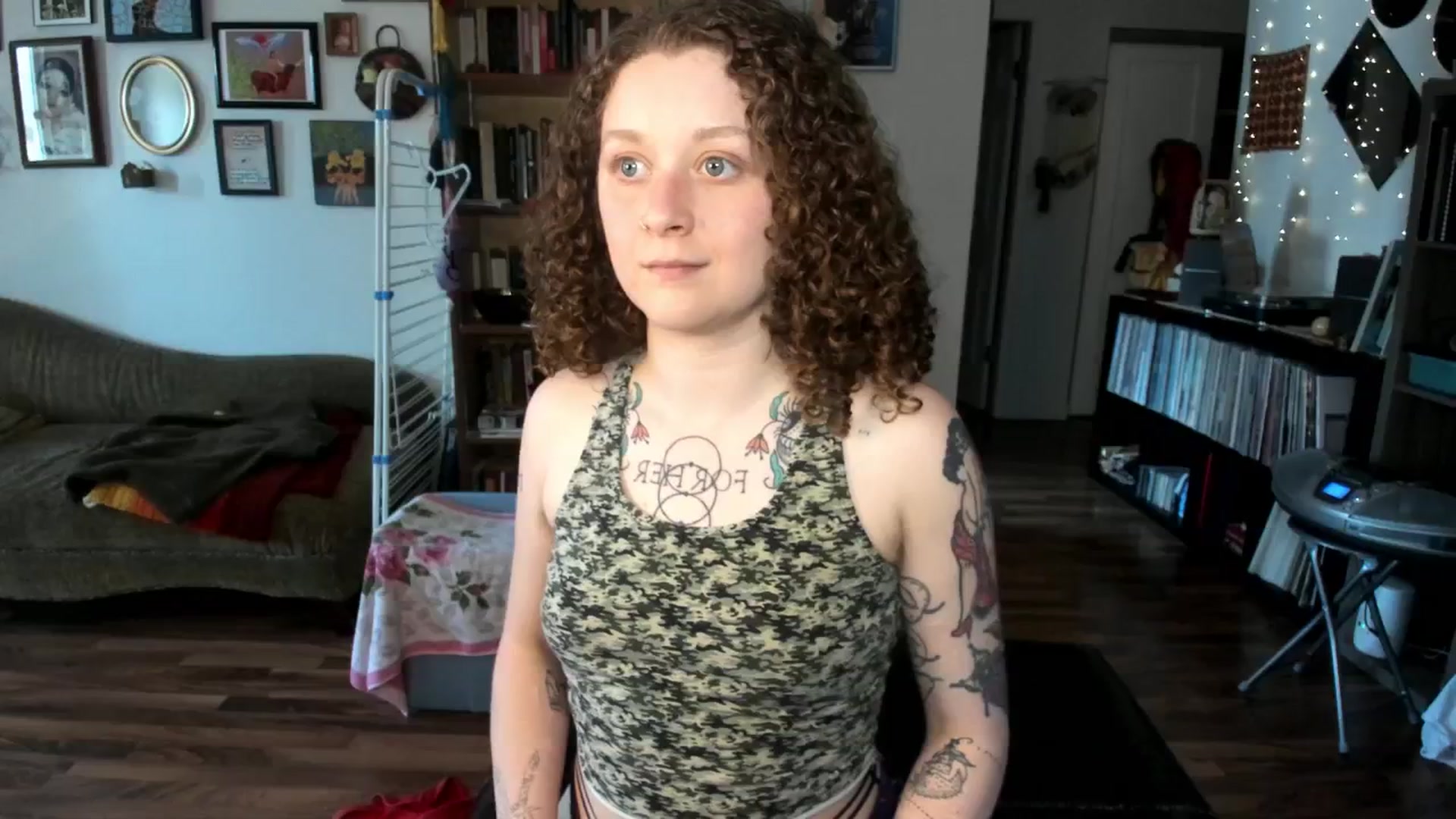 PeachyQueen_ video thumbnail