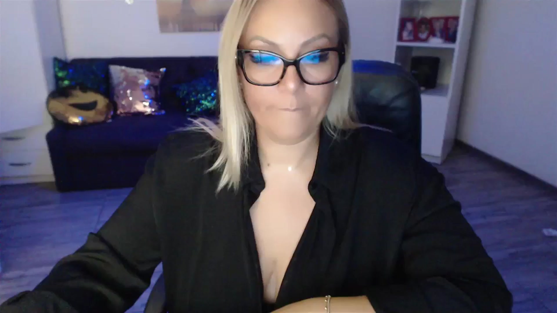 A_baby_Boo video thumbnail