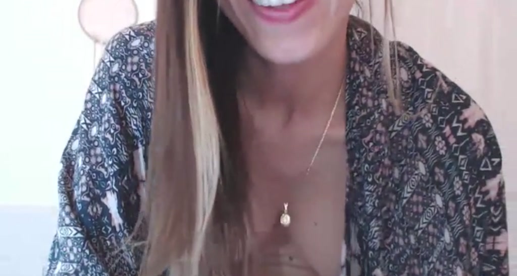 Aprilx_x video thumbnail