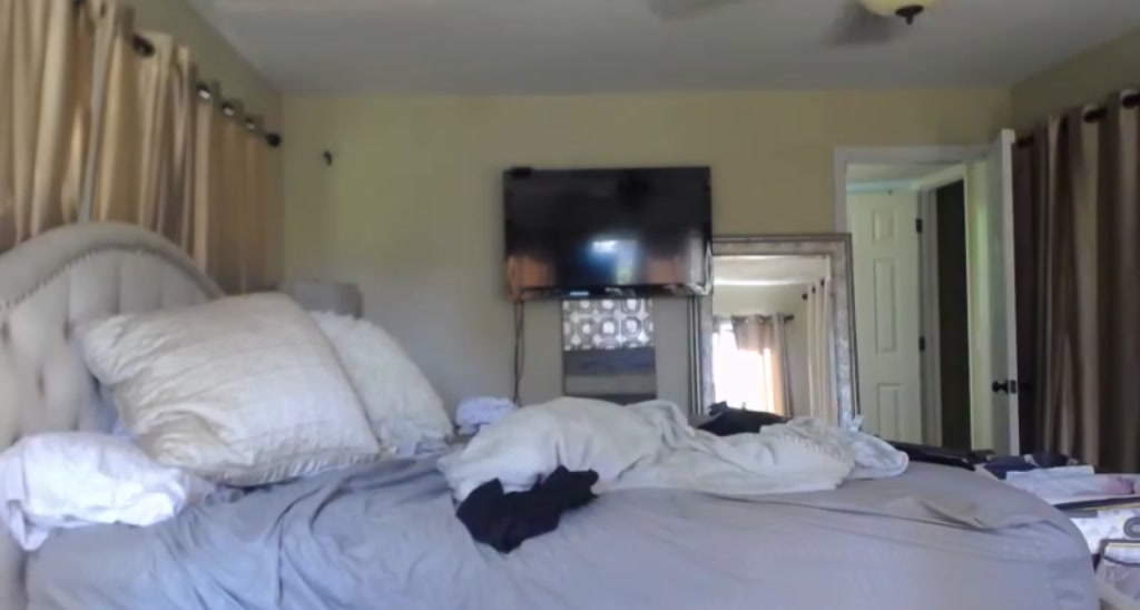 Skye_Evans_ video thumbnail