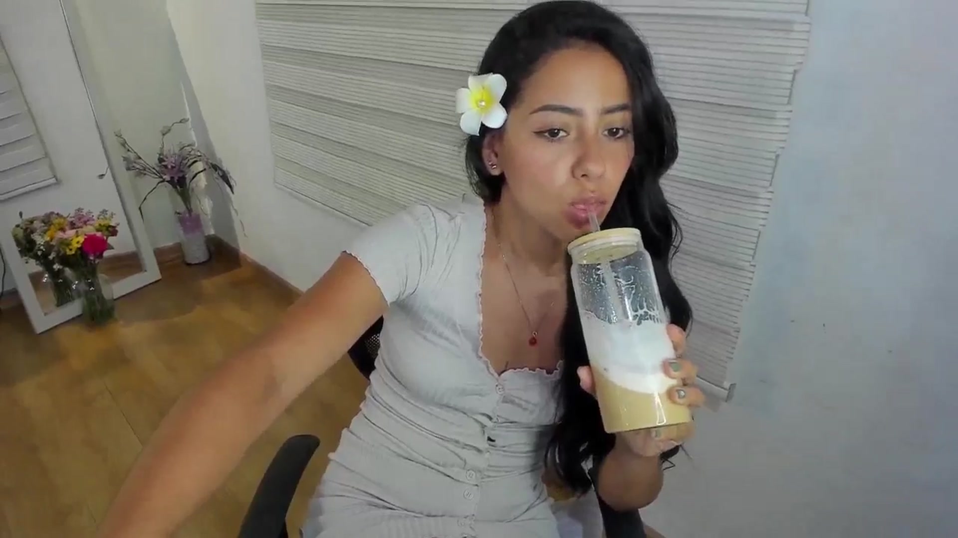 ImBella_ video thumbnail