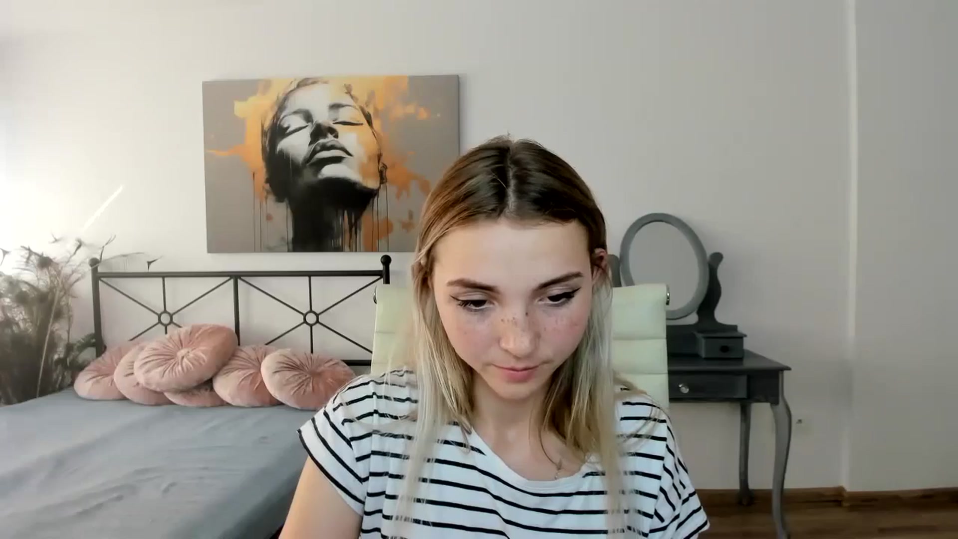 Daisyy video thumbnail