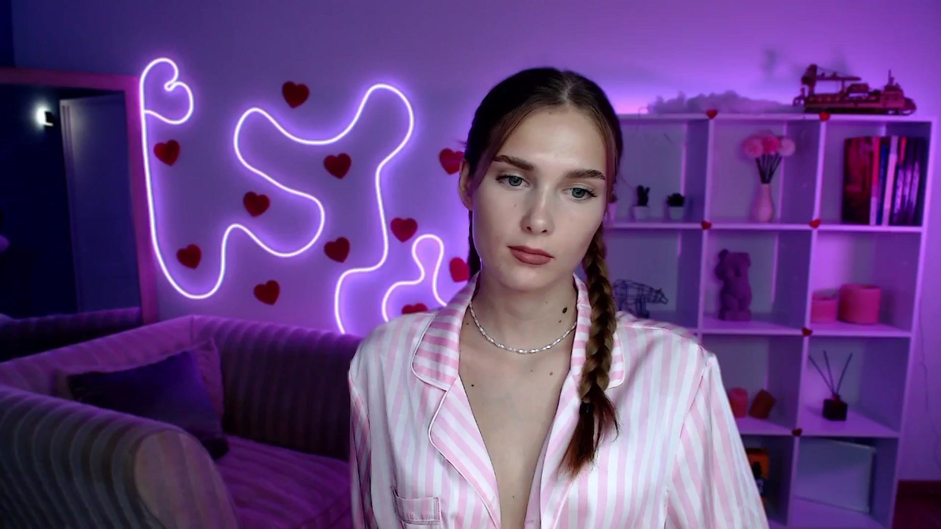 Sirela video thumbnail