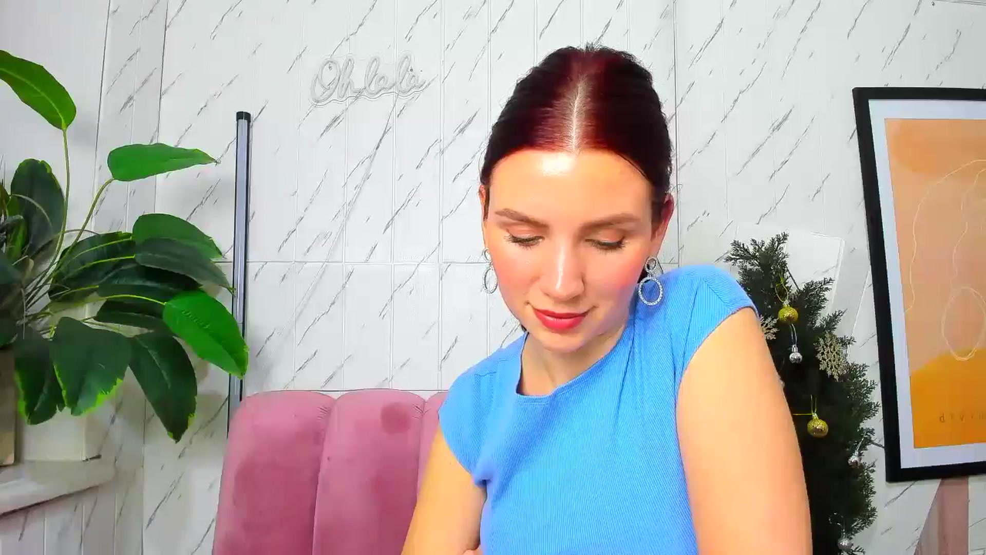 MiaLuxe video thumbnail