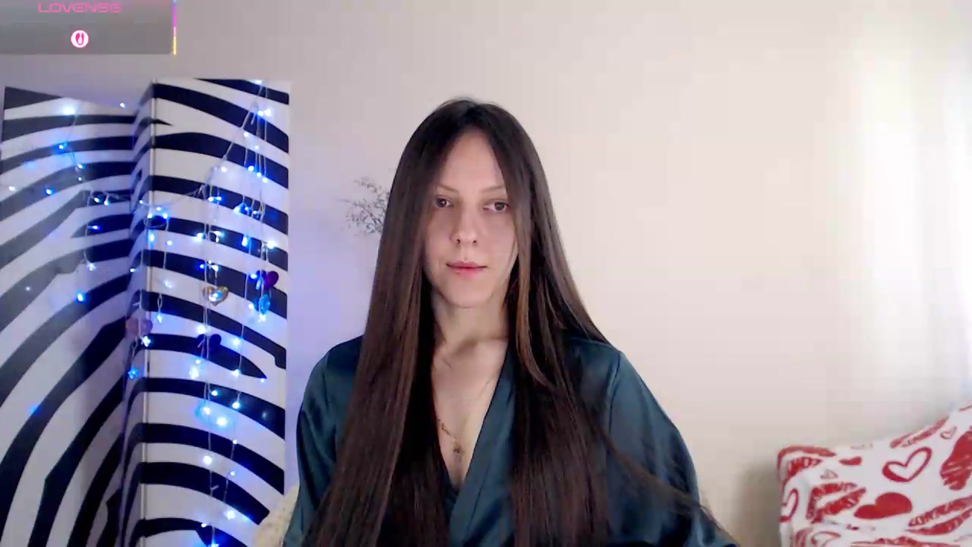 BareflySi video thumbnail