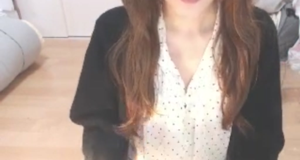 XxMayuka video thumbnail