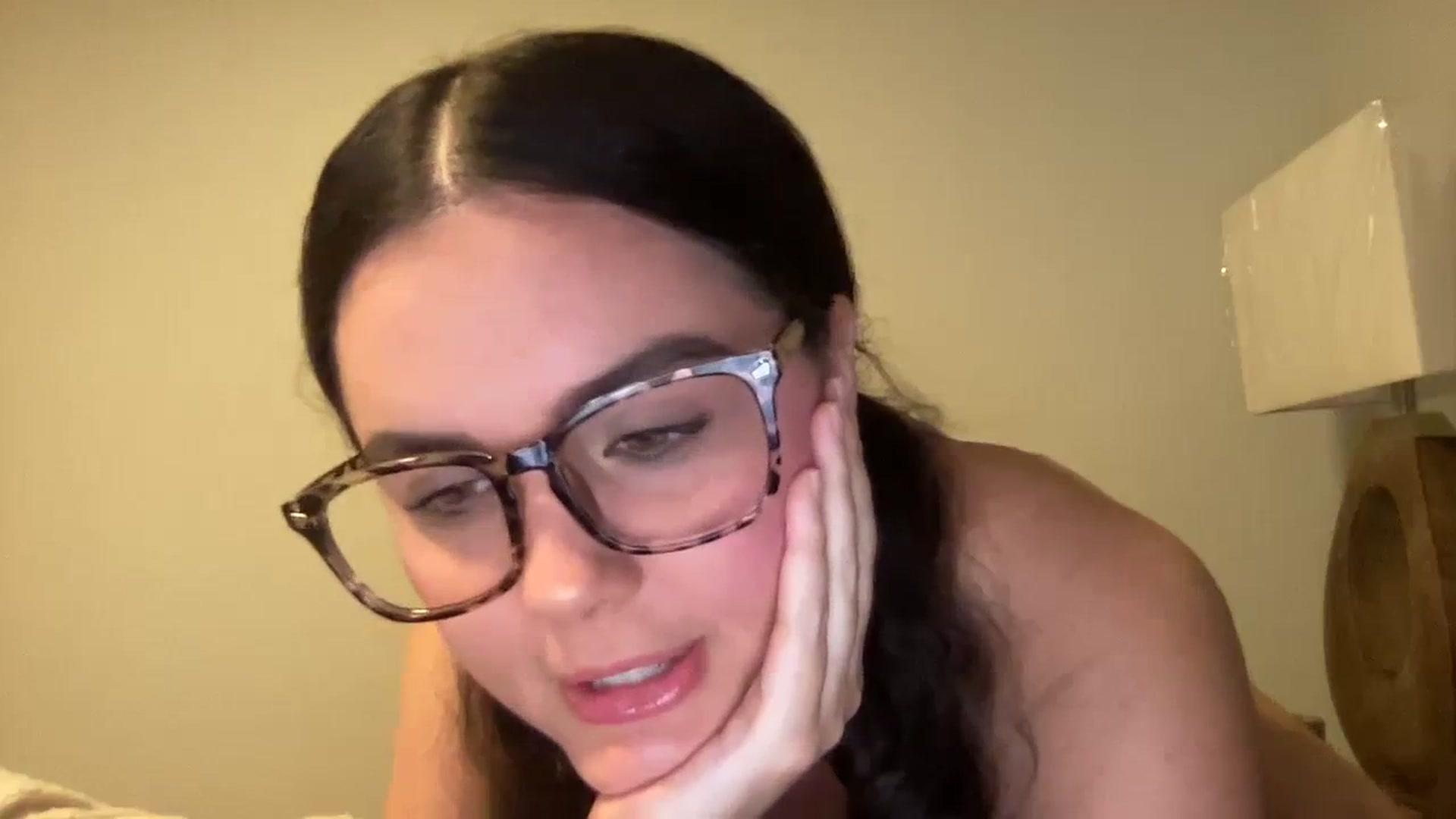 Giaislovely video thumbnail