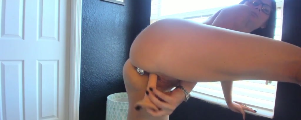 LauranVickers video thumbnail