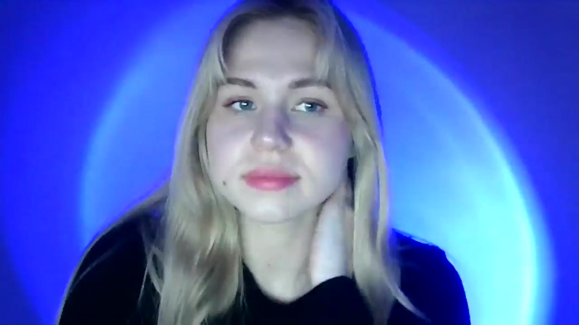 Sweet_Lipsss_ video thumbnail